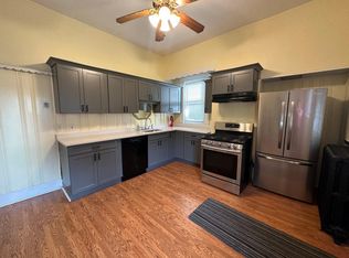 32 5th St #B, Medford, MA 02155