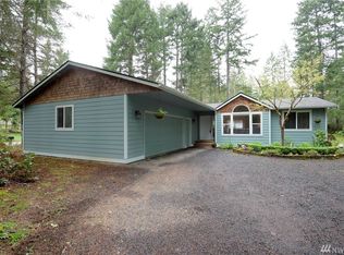 1190 E Vine Maple Ln, Union, WA 98592