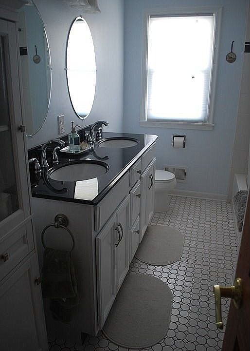 2nd image of 7105 15th Ave S