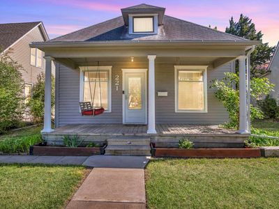 221 E 10th St, Newton, KS, 67114