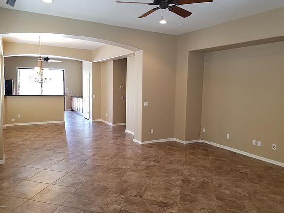 4th image of 1429 W Pelican Ct