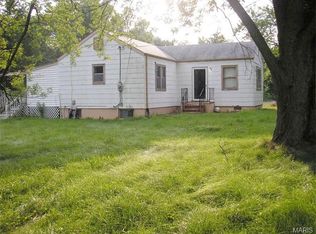 6825 N Highway 67, Florissant, MO 63034