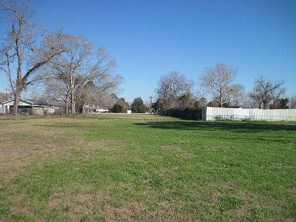 4th image of 0 Highway 36