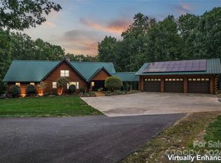 4391 W Bandys Cross Rd, Claremont, NC 28610