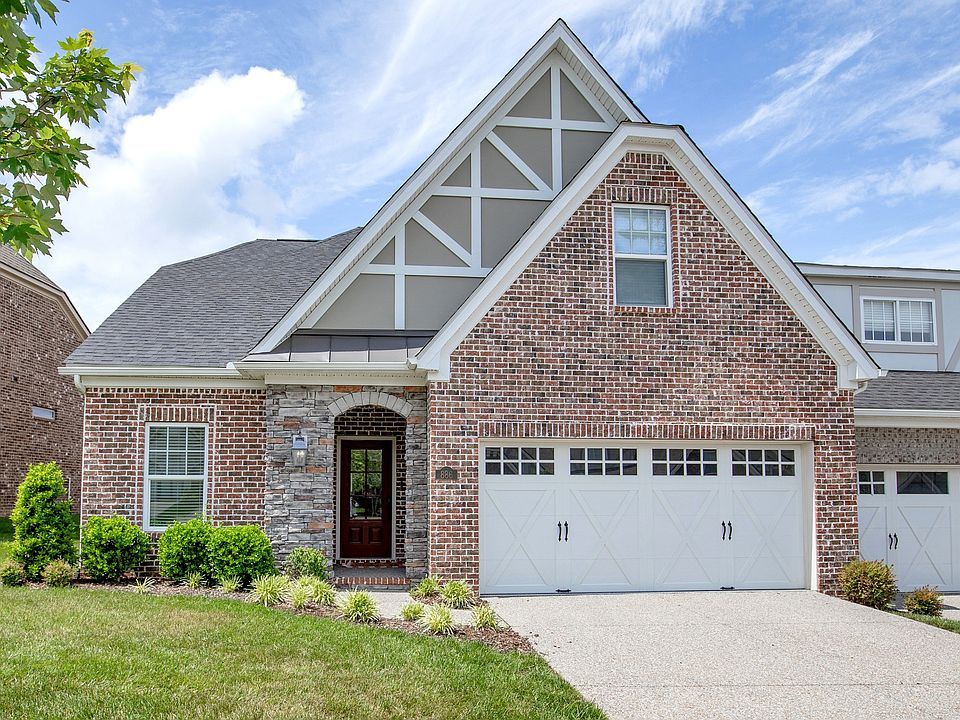 1st image of 886 Cherry Grove Dr