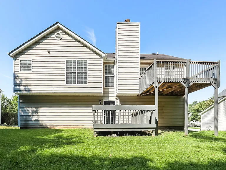 9447 Rollinghills Dr — Photo 17