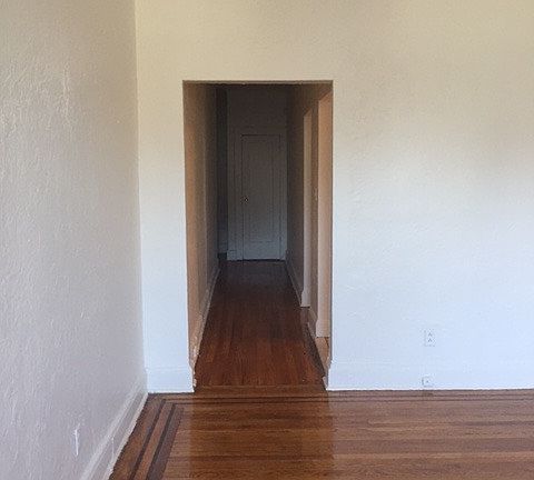 3rd image of 128 S Durand Pl APT C2