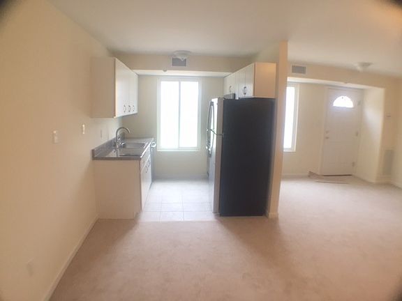 3rd image of 27 El Camino Ct #E27