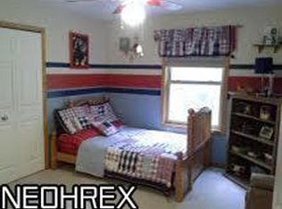 8271 Hemingway Ln, Concord Township, OH 44060