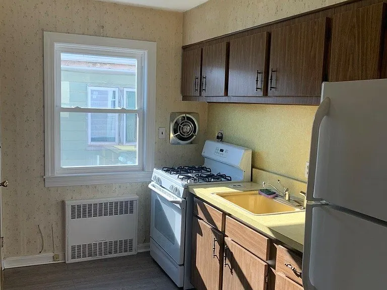 136-25 62nd Ave #2 — Photo 4