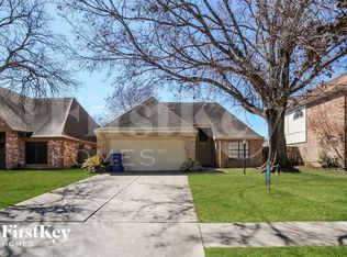 13907 Beckwith Dr, Houston, TX 77014