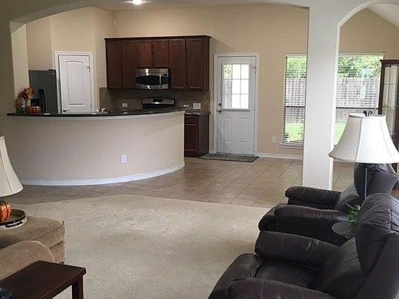 2nd image of 2111 Antler Trails Dr