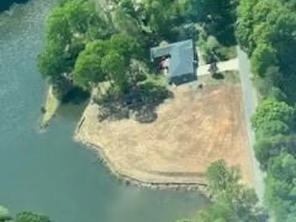 214 Farmstead Ln, Mooresville, NC 28117
