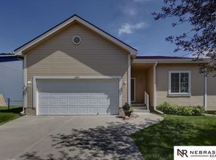 5059 N 155th St, Omaha, NE 68116