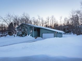 1723 Woodbury Ln, Duluth, MN 55803