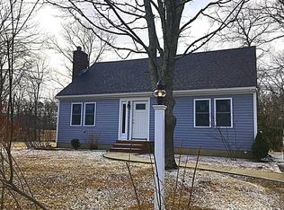 279 Club Valley Dr, East Falmouth, MA 02536