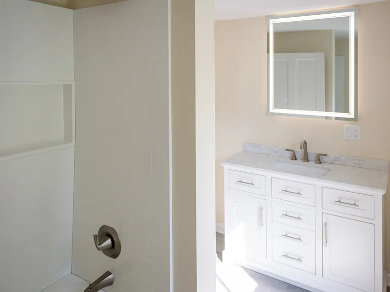 307 S Baltimore St — Photo 9