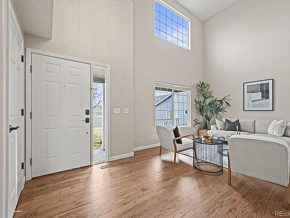 5th image of 11245 Glenmoor Circle