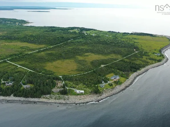 9 Pierce Point Rd Lot 4, Queens, NS B0T 1G0