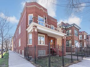 1201 W Cornelia Ave, Chicago, IL 60657