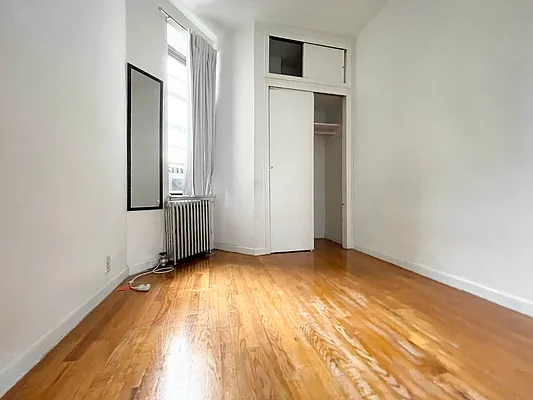 Rented by Century 21 Premier  | media 7