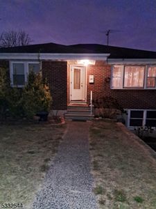 70 Cathedral Ave, Nutley, NJ, 07110