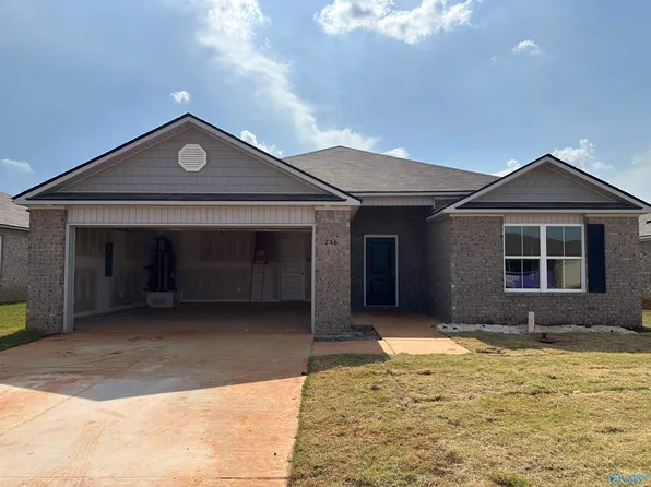 246 Faded Rose Ln, Toney, AL 35773