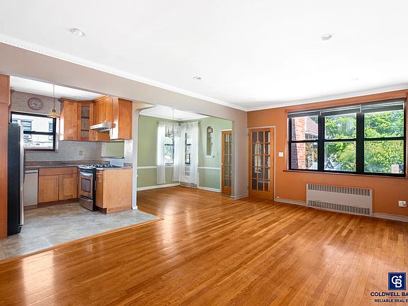 4th image of 1462 E 48th St