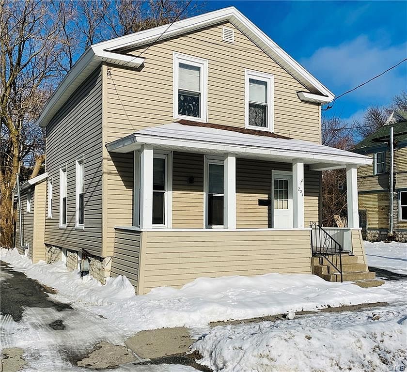 221 Academy St Watertown Ny 13601 Mls S1313628 Zillow