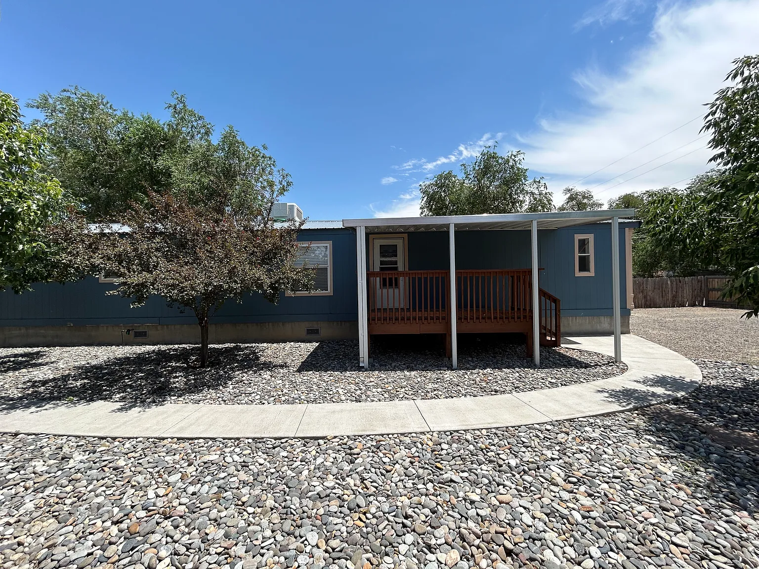 629 W Main St — Photo 4