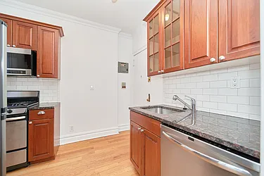 Rented by Living New York