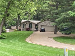 6300 Lindsey Rd, Delton, MI 49046