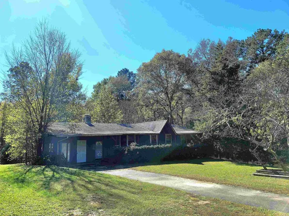 2587 Caddo Dr, Bismarck, AR 71929