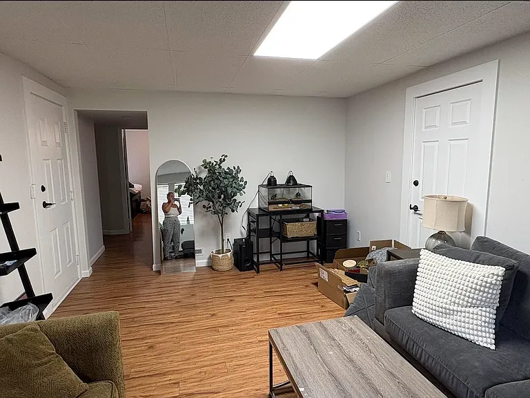 1900X 60th Ave — Photo 9