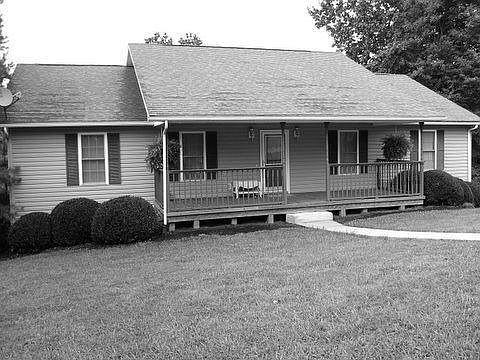 1st image of 116 Pine Ct