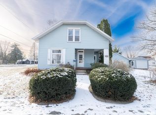 115 S Cottage Grove Ave, Princeville, IL 61559