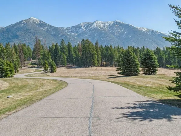 168 Wood Ridge Dr, Columbia Falls, MT 59912