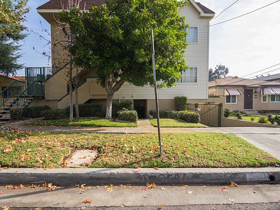 2nd image of 404 Lincoln Ave APT 8