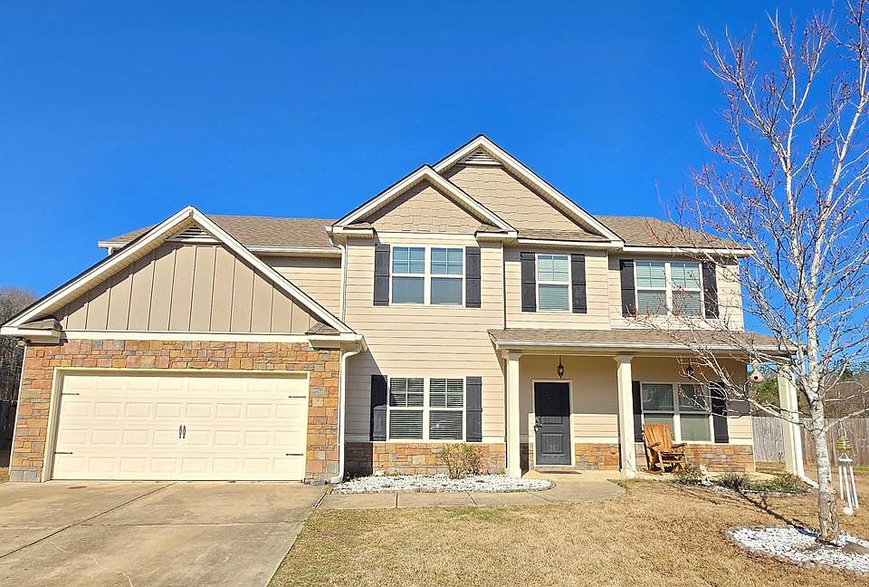 1st image of 26 Bristol Ln