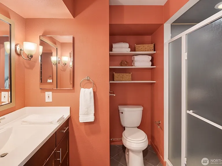1234 Taylor Ave N #4 — Photo 24