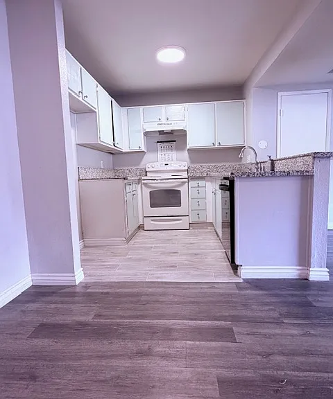 2266 Denair Ave #211 — Photo 5