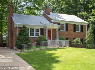 5307 Easton Dr, Springfield, VA 22151