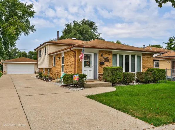 11936 S Avers Ave, Alsip, IL 60803