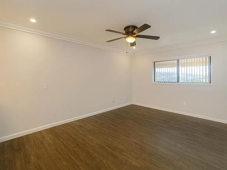 Acre Heights Apartments — Photo 106