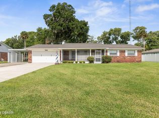 946 Pineapple Rd, South Daytona, FL 32119