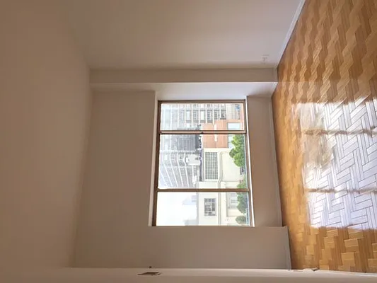 Rented by Royal Operation System | media 31