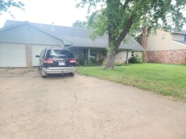 5621 NW 83rd St, Oklahoma City, OK 73132