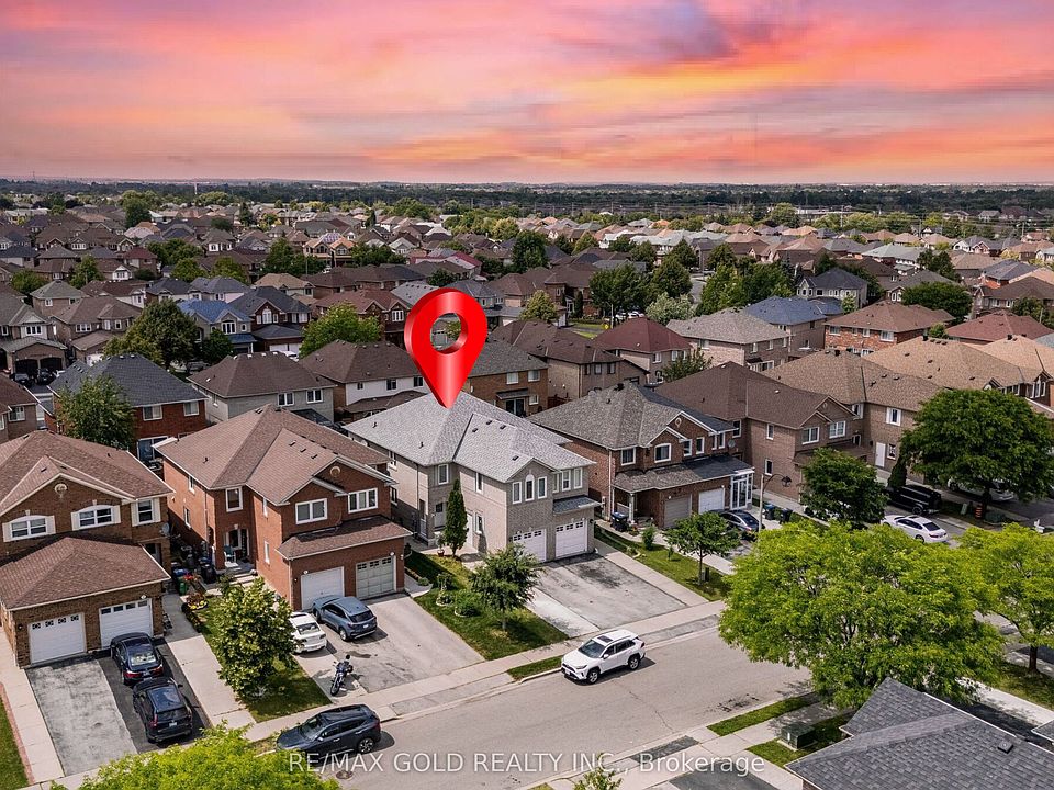 1st image of 65 Mount Ranier Cres