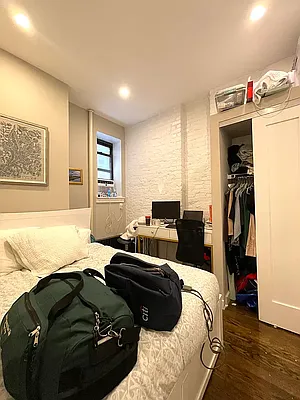 Rented by Douglas Elliman | media 8