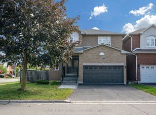 2485 Blue Holly Cres, Oakville, ON L6M 4V4